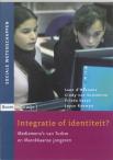 Integratie of identiteit?